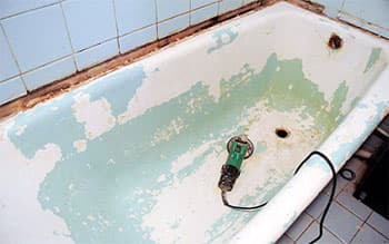 Реставрация чугунной ванны эмалью своими руками